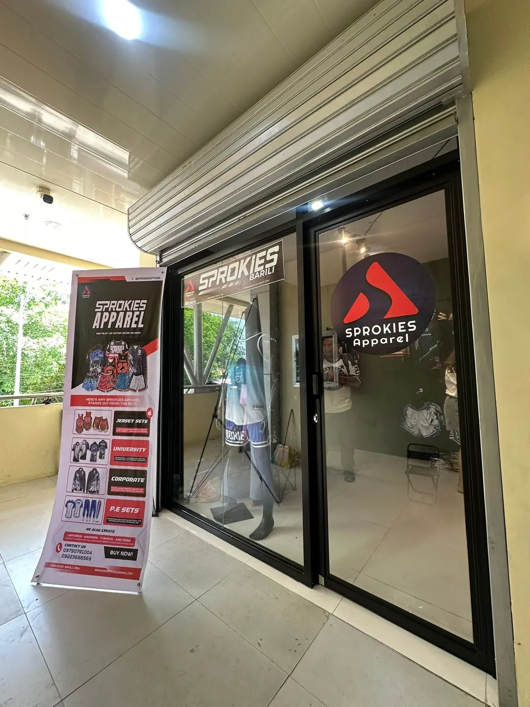 Sprokies Apparel Barili Store photo 5